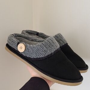 Nautica microsuede slippers